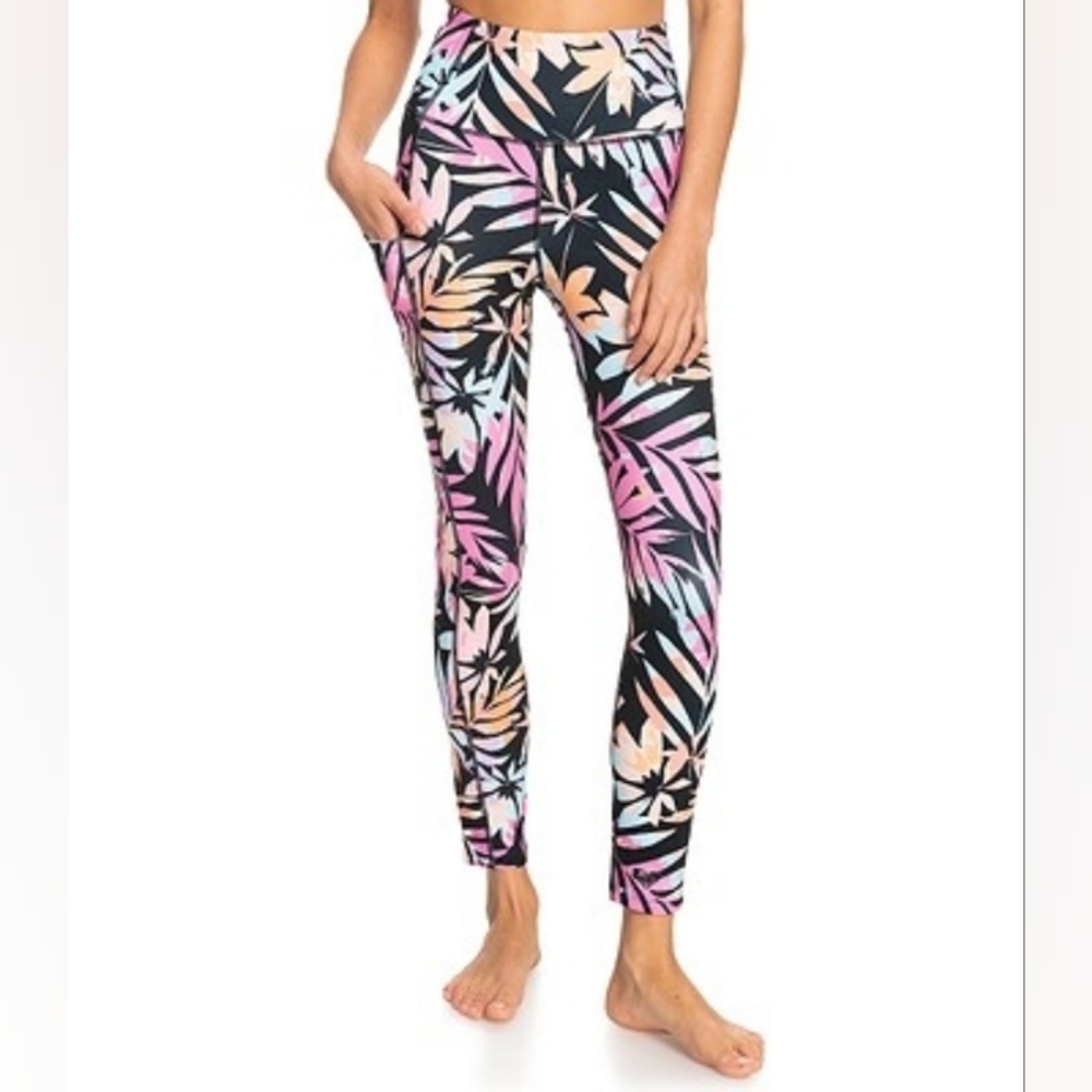 NWT XSmall HEART INTO IT ANKLE LEGGING PT